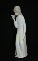 Miquel Requena фигурка статуэтка Девушка с голубем (Y098)