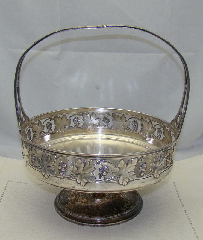 Ваза конфетница старинная (Z085)