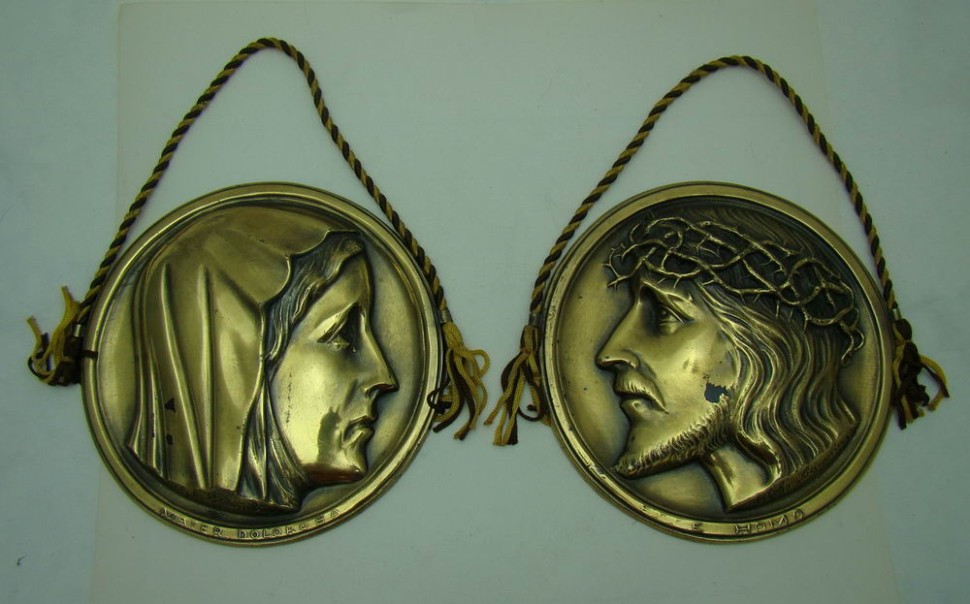 Плакетки барельефные  "Иисус" и" Дева Мария" (U244)