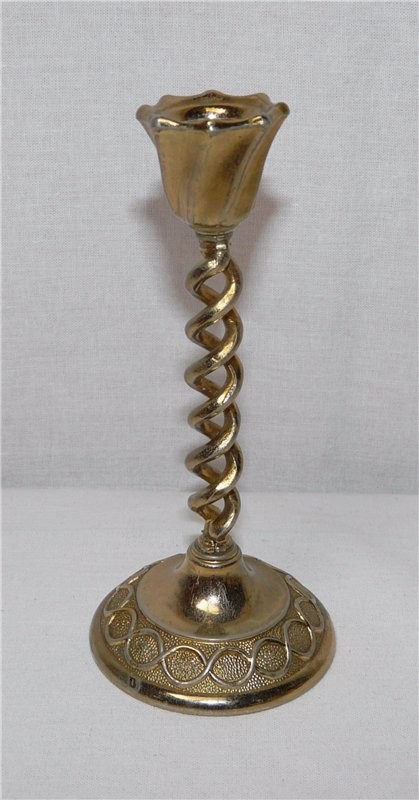 Подсвечник витой (T057)