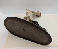 Статуэтка винтажная в стиле Каподимонте Девочка с щенками (B023)