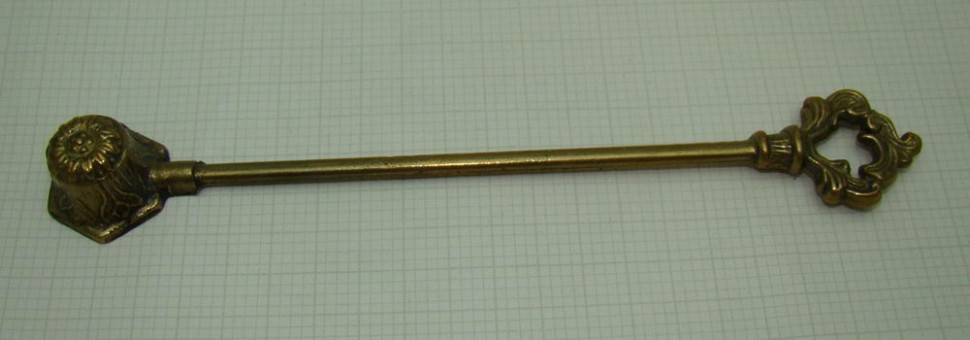 Гасило, свечегасилка (R706)