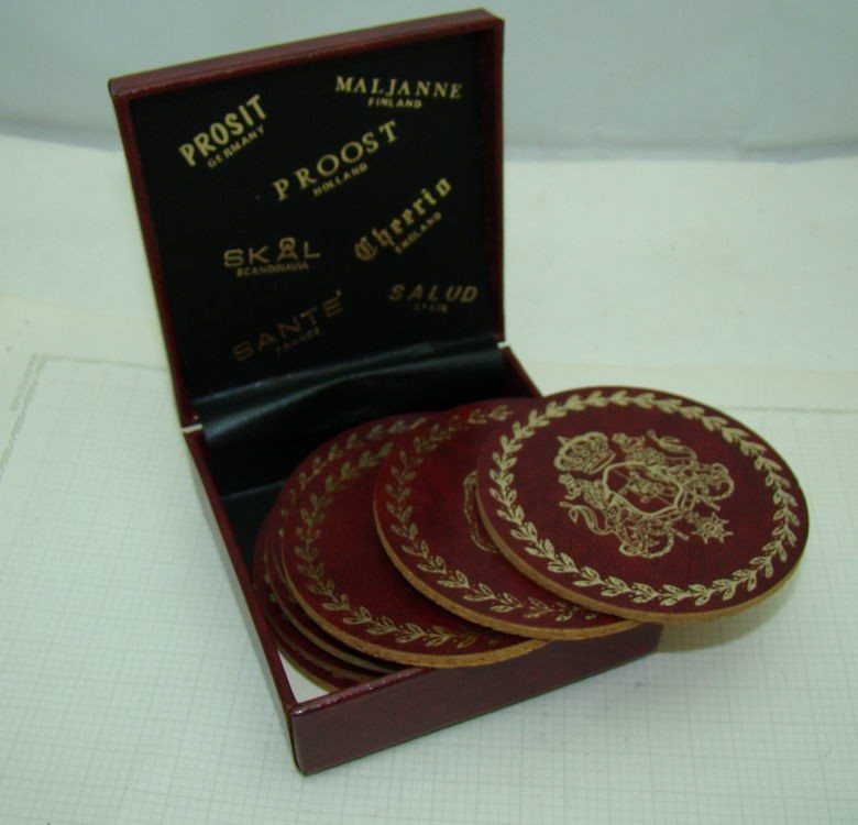 Подставки под пиво "Гербы" (U878)