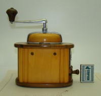 KYM Mokka кофемолка старинная (A631)