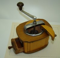 KYM Mokka кофемолка старинная (A631)