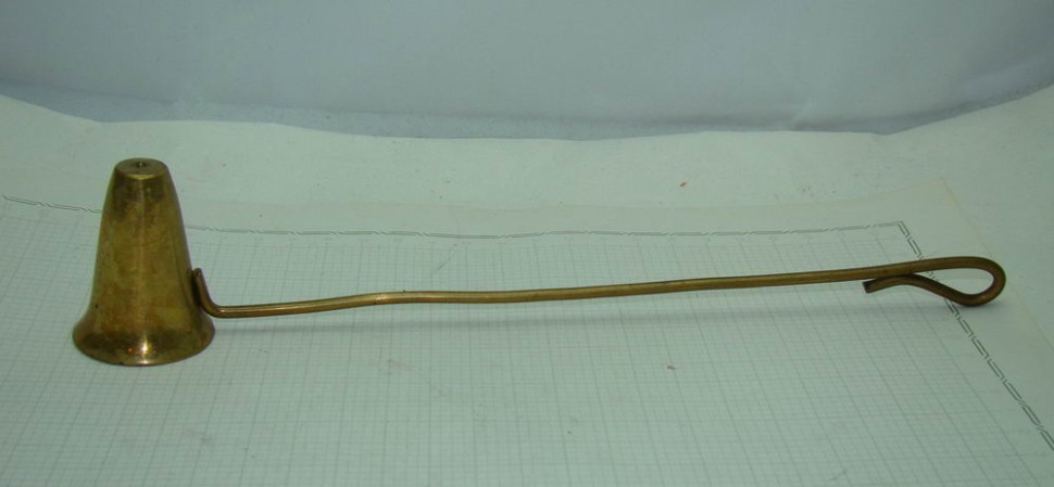 Гасило свечегасилка (U614)