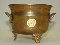 Кашпо маленькое на ножках (Q783)