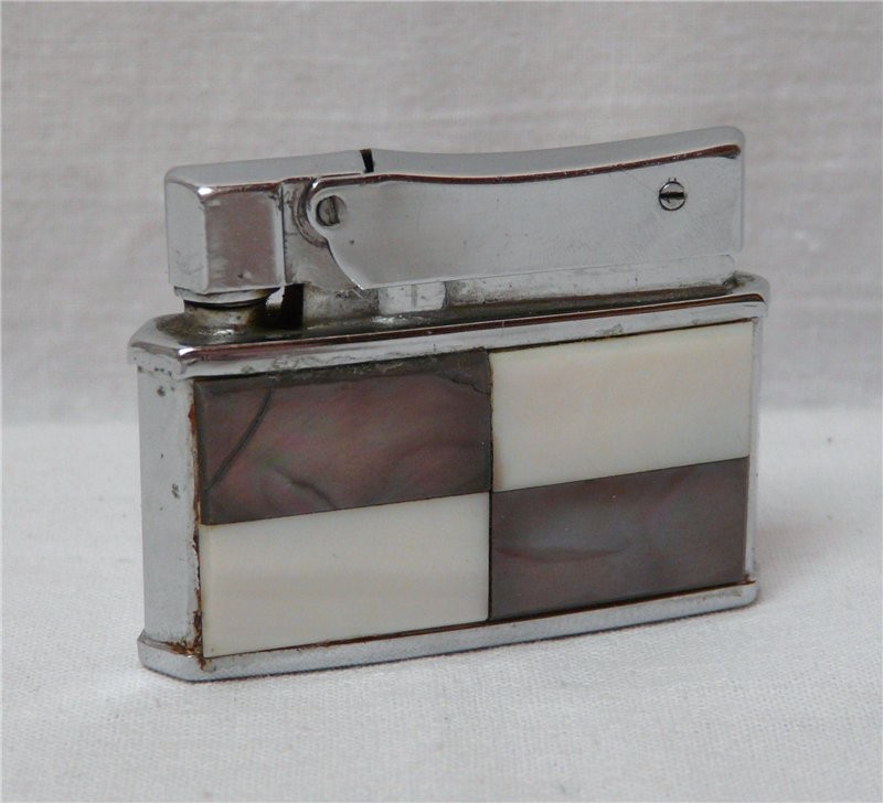 Зажигалка с перламутром (K832)