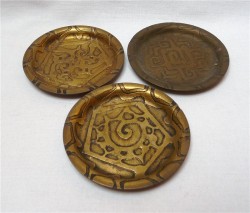 Блюдце подставка 3 шт. (J635)