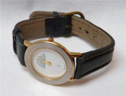 Часы наручные швейцарские (J573)