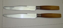 Ножи столовые старинные 2 шт. (Y606)