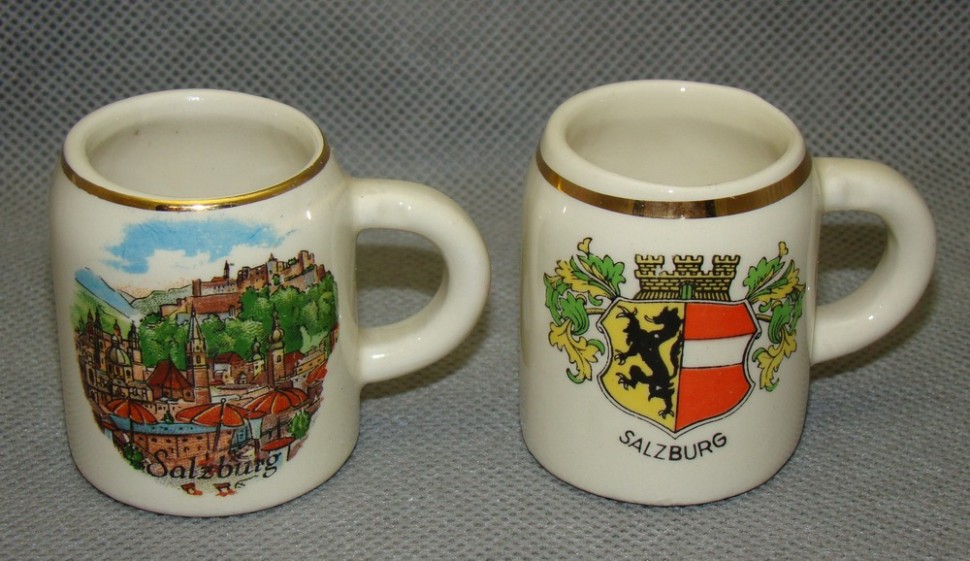 Кружечки миниатюрные сувенирные винтажные Salzburg 2шт. (W487)
