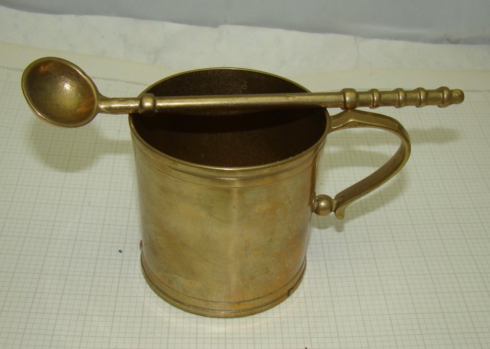 Чашка - подстаканник с ложкой (P909)