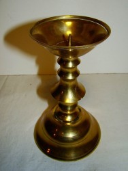 Подсвечник (D123)