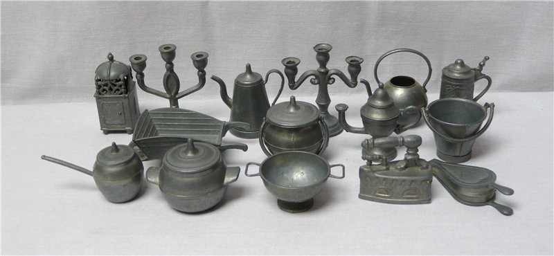 Игрушки кукольные 15 шт. (K539)